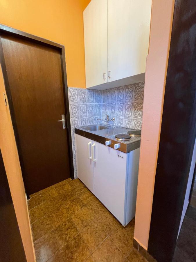 Apartment Ado เซลเซ ภายนอก รูปภาพ